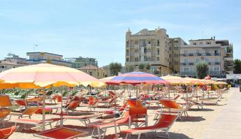 Offerta hotel sul mare a Rimini a luglio 